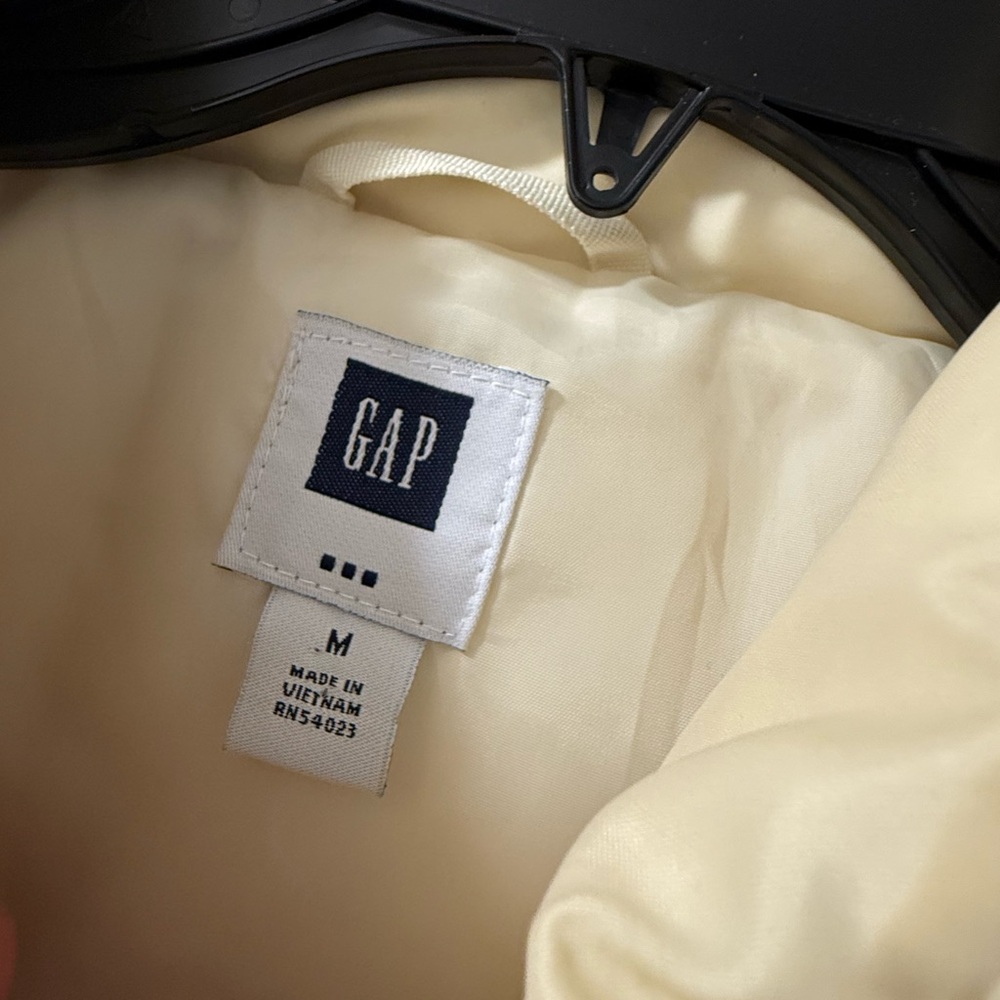 Gap Vintage Down Puffer Vest - Picture 3 of 5